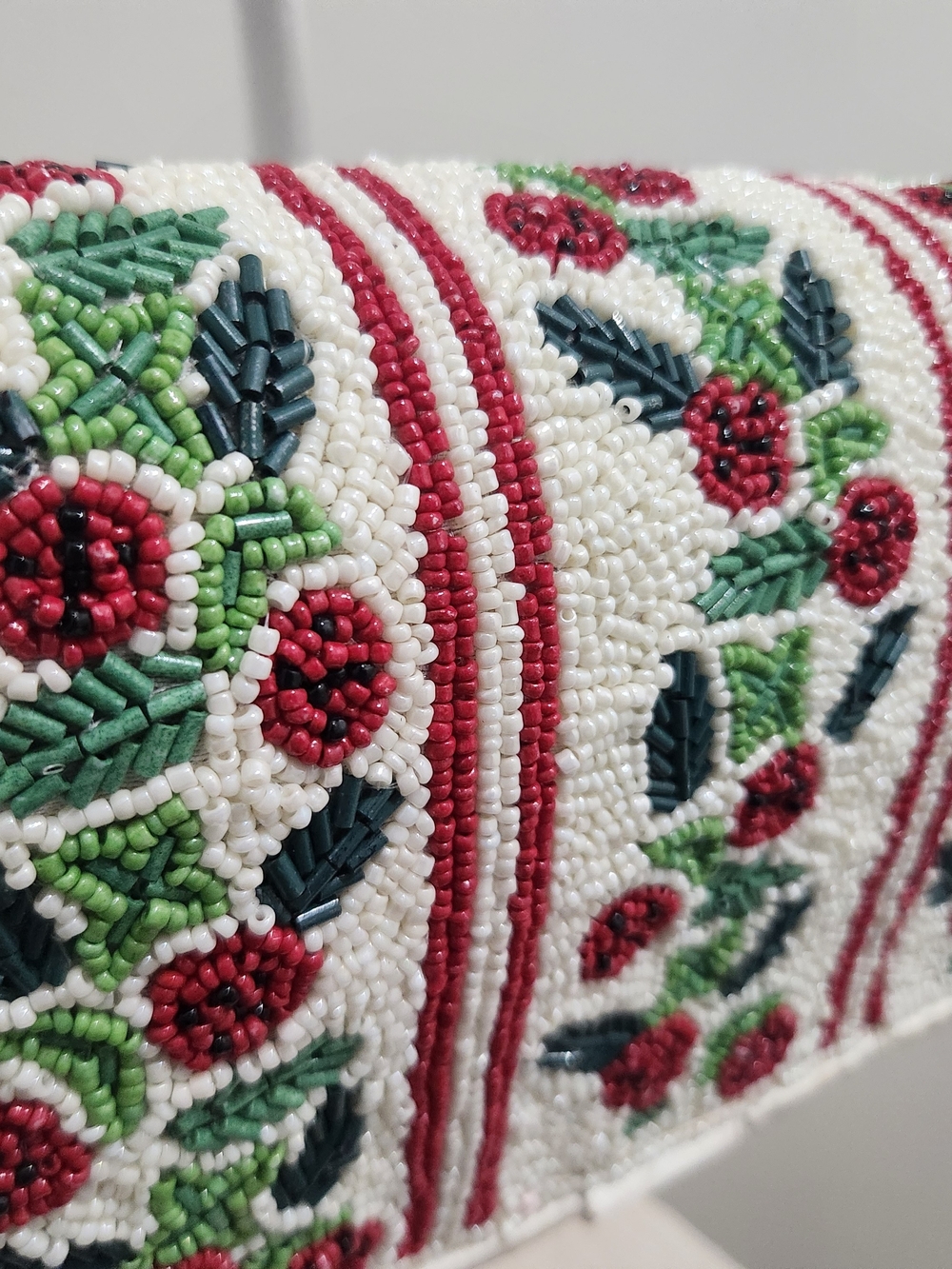 Beaded Holly Berry Crossbody Bag - White with Red & Green - Picture 6 of 7